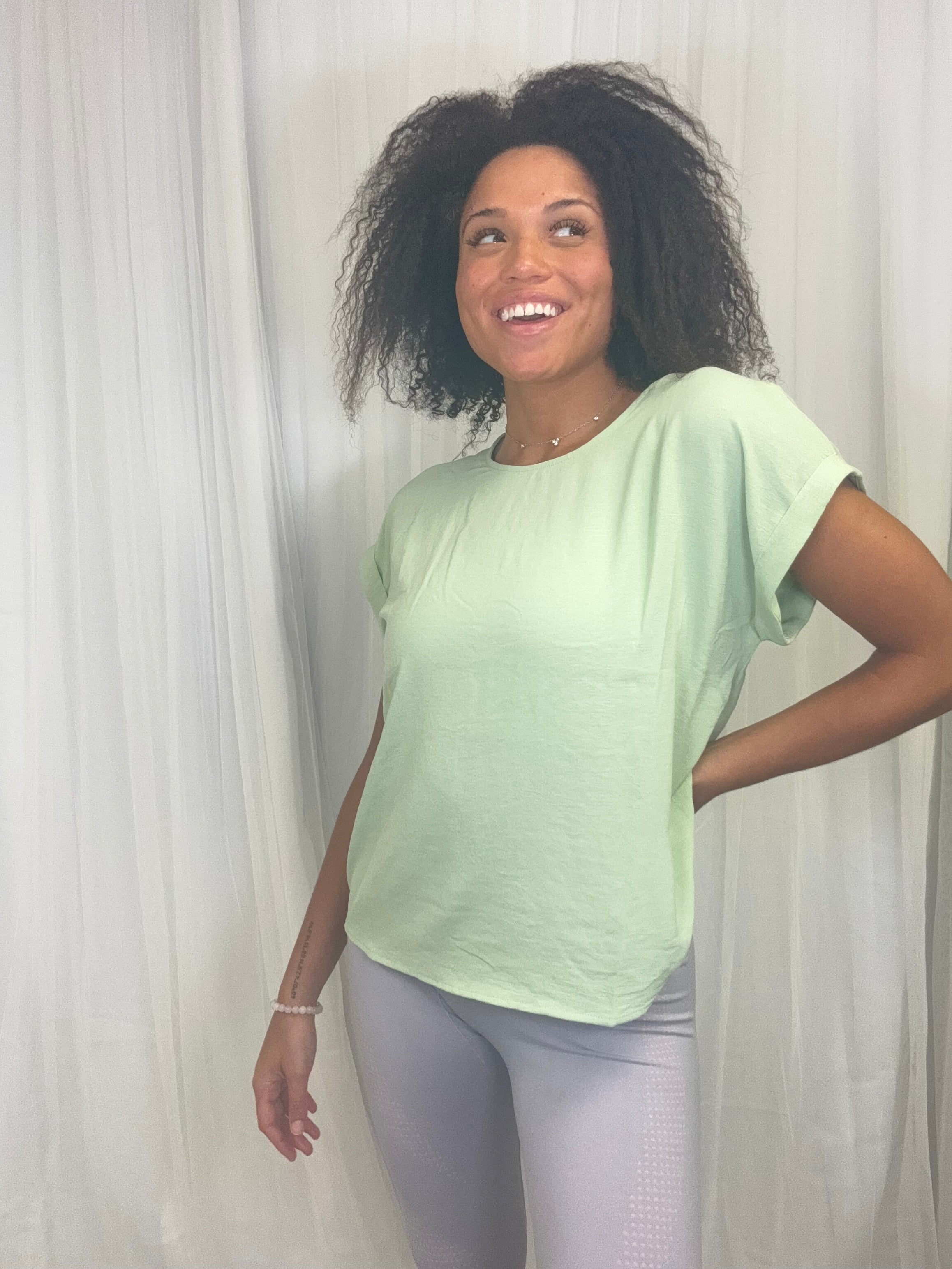 Andree By Unit Solid Decisions Top