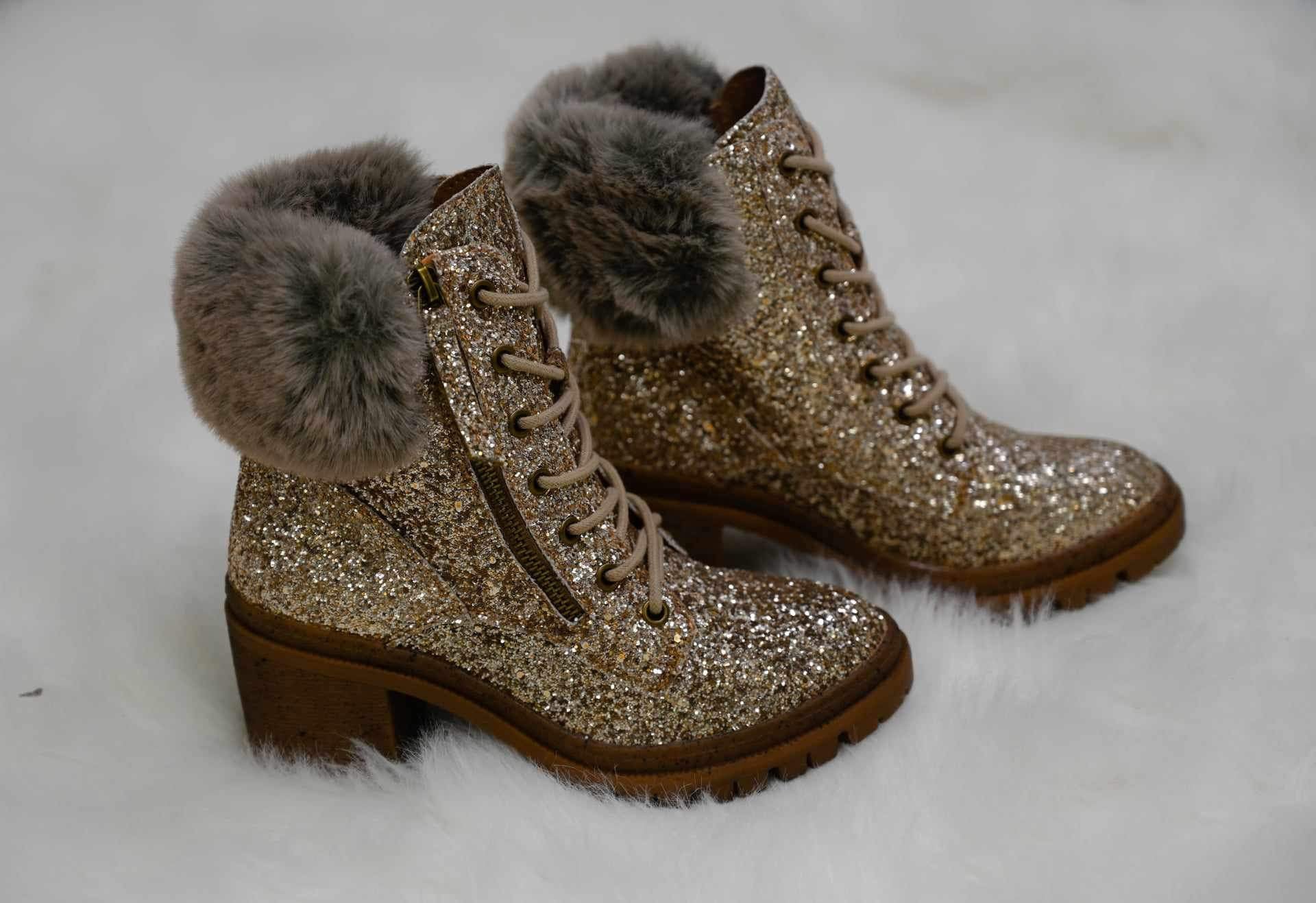 Very G Blink Boots