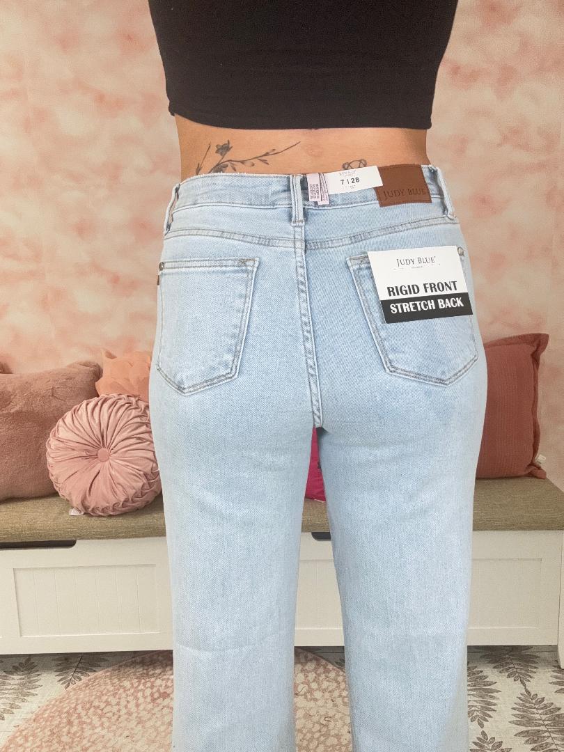 Judy Blue HW Rigid Rhinestone Slit Straight Jean