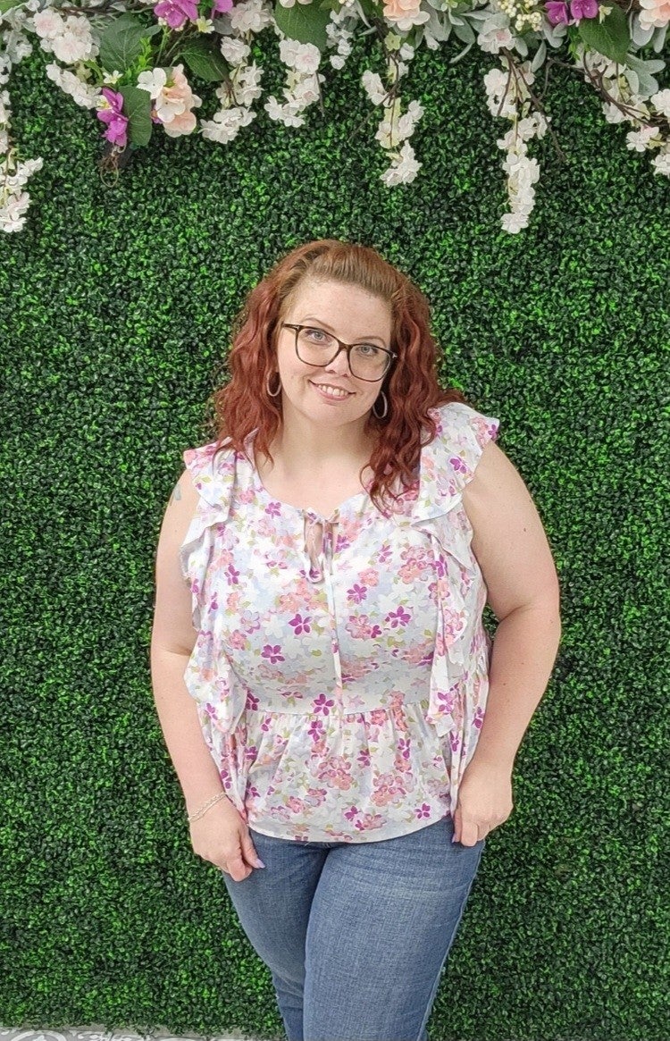 Andree By Unit Lavender Floral Top