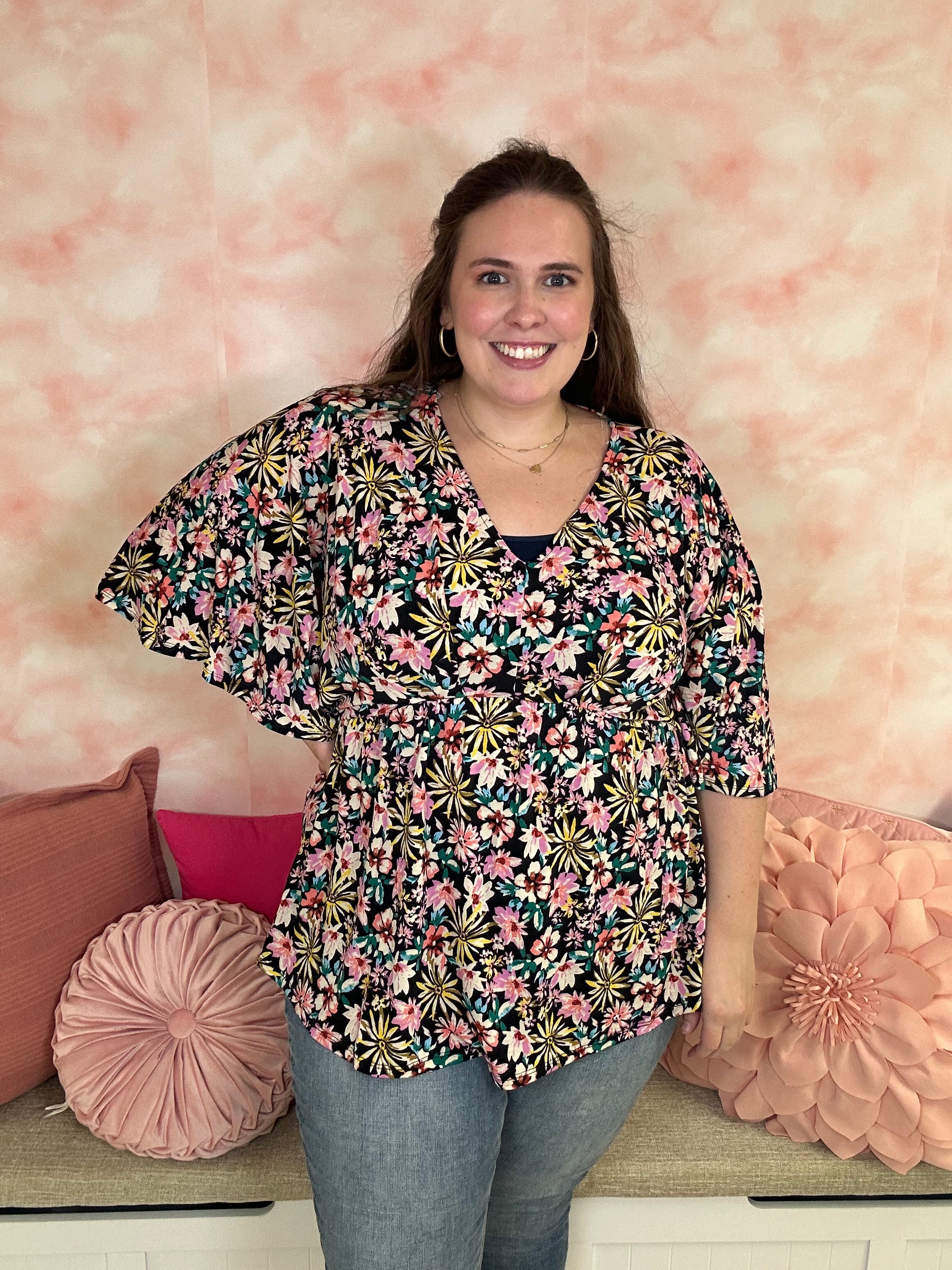 Dear Scarlett Bold Floral Dreamer Top